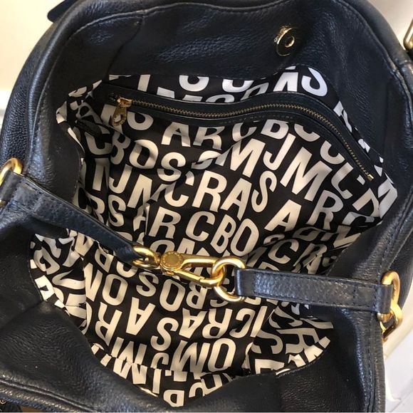 MARC JACOBS Black Satchel Crossbody B/W Logo Interior Lining Brass Hardware - Picture 14 of 16